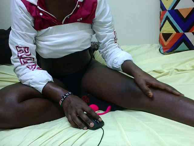 Blackqueeen webcam