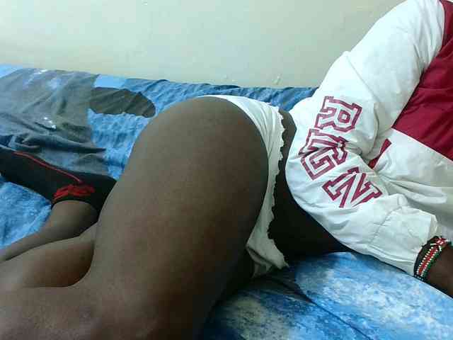 Blackqueeen webcam