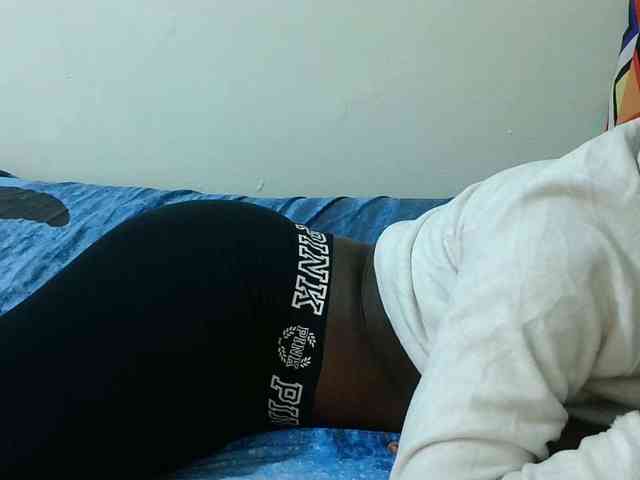 Blackqueeen webcam