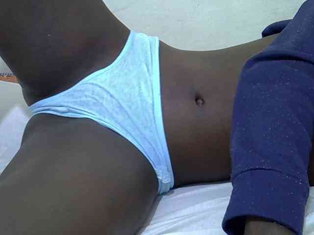 Blackqueeen webcam