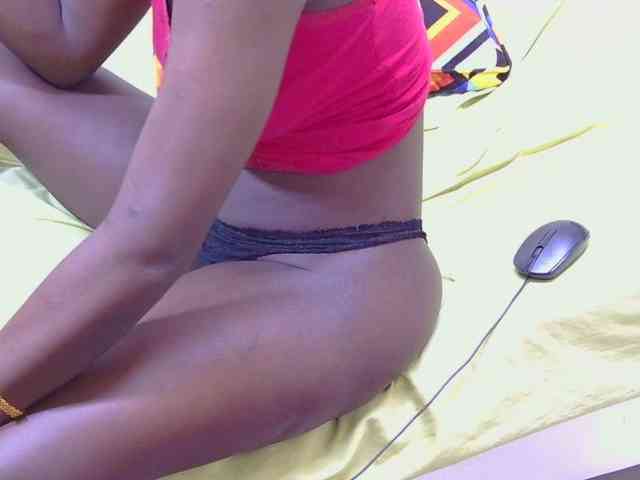 Blackqueeen webcam