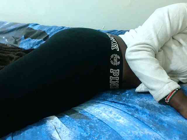 Blackqueeen webcam