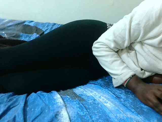 Blackqueeen webcam