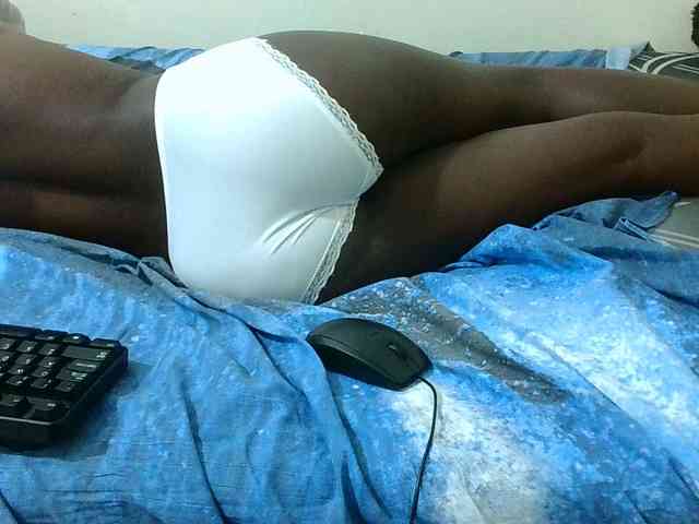 Blackqueeen webcam
