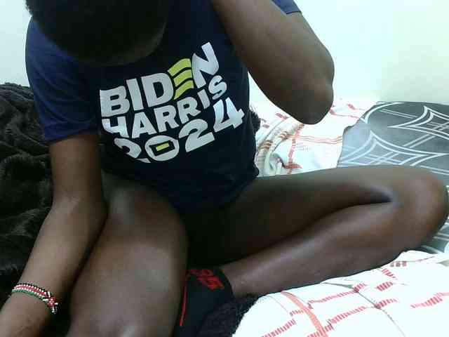 Blackqueeen webcam