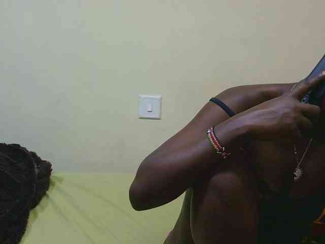 Blackqueeen webcam