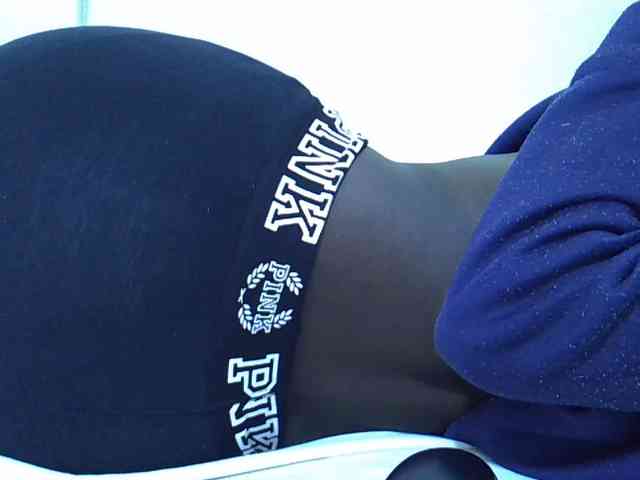 Blackqueeen webcam