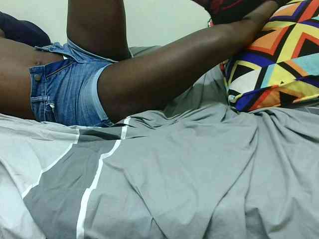 Blackqueeen webcam