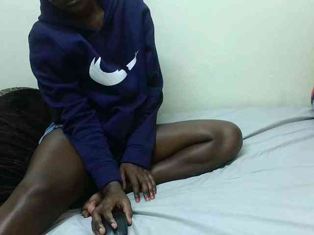 Blackqueeen webcam