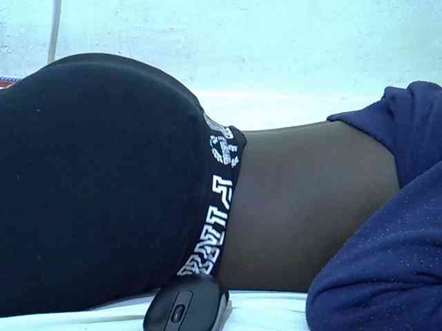 Blackqueeen webcam