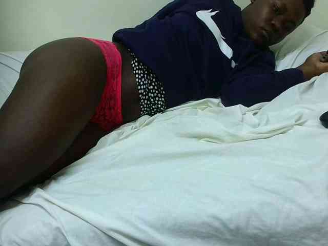 Blackqueeen webcam