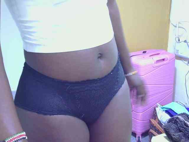 Blackqueeen webcam