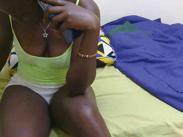 Blackqueeen webcam