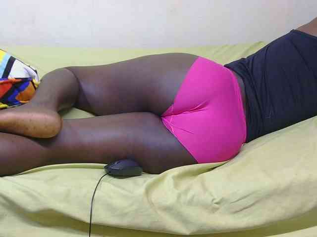 Blackqueeen webcam