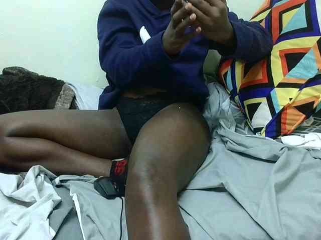 Blackqueeen webcam