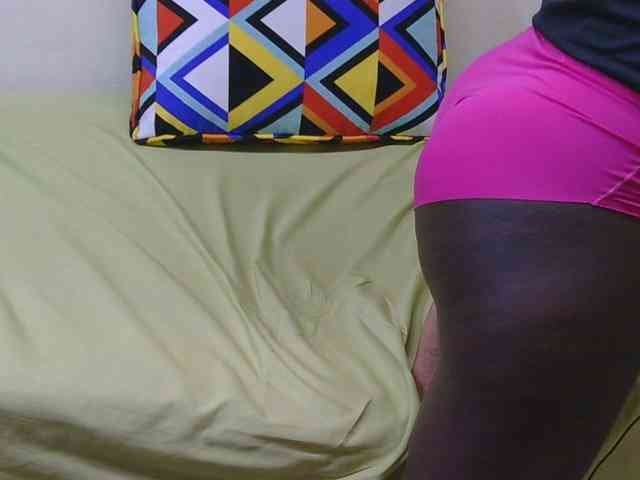 Blackqueeen webcam
