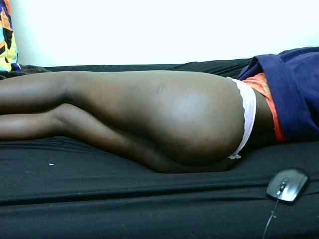 Blackqueeen webcam