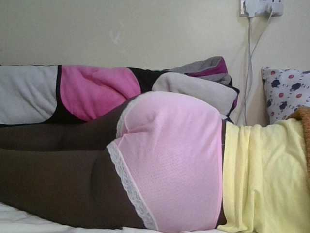 Pinkiec live cam profile