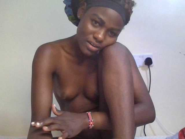 Pinkiec's BongaCams show and profile