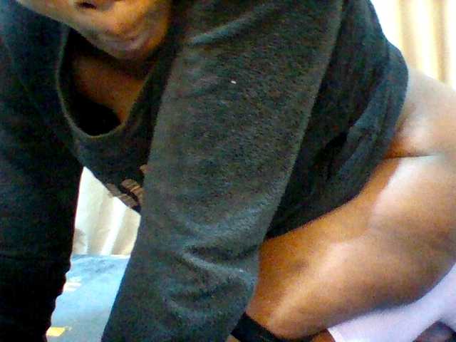 Sexybigass3's BongaCams show and profile