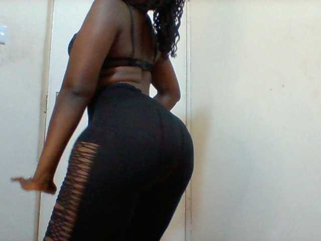 Sexybigass3's BongaCams show and profile