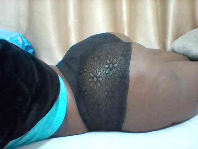 Sexybigass3 webcam