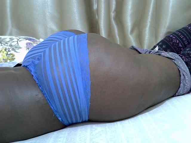 Sexybigass3 webcam