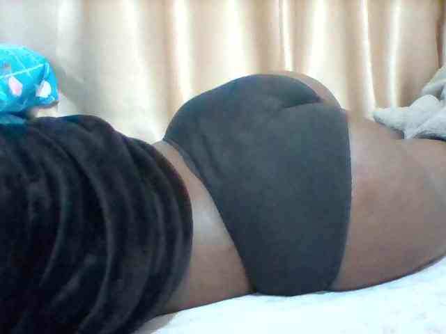 Sexybigass3 webcam