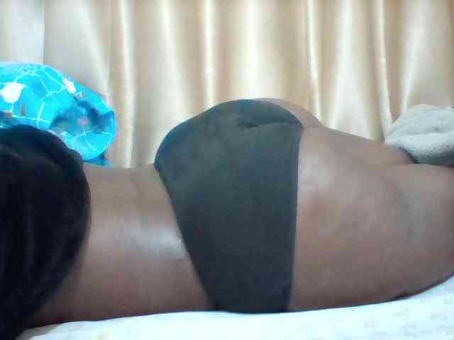 Sexybigass3 webcam