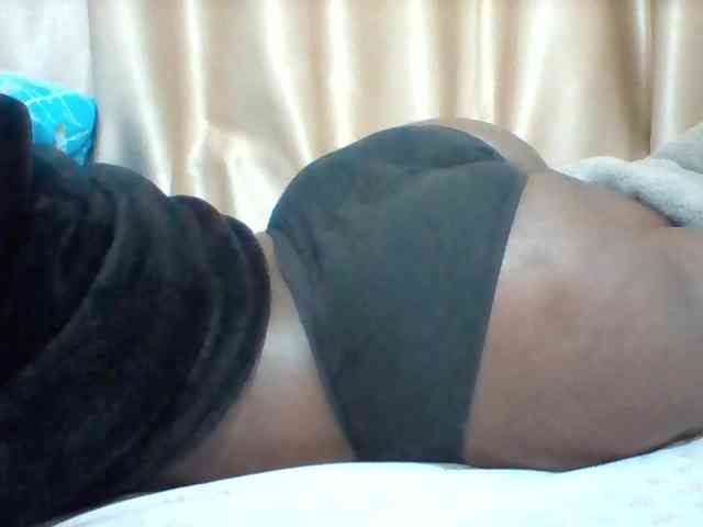Sexybigass3 webcam