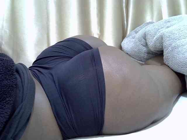 Sexybigass3 webcam