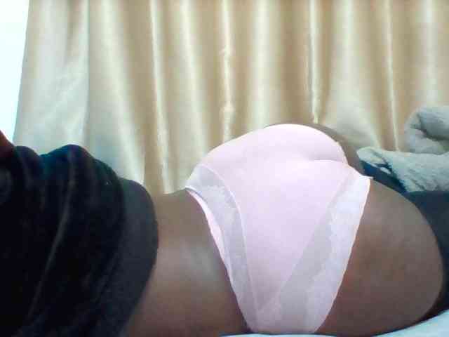 Sexybigass3 webcam