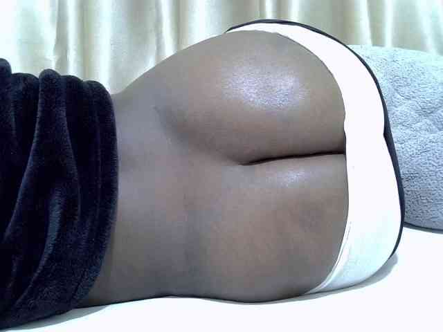 Sexybigass3 webcam