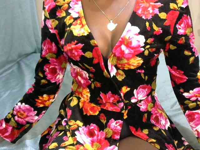 Kikilove6 webcam