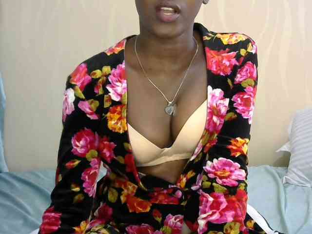 Kikilove6 webcam