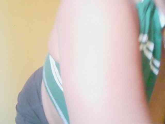 1FiestyAlpha69 webcam
