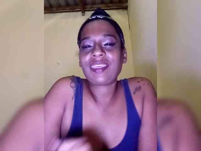 MizzCreator webcam
