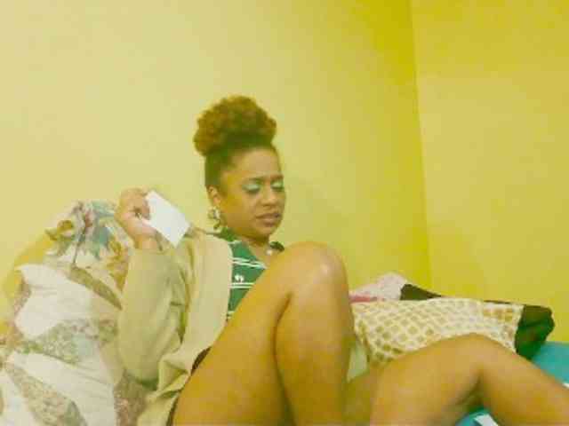 Shaved mature, Shaved latina, Group chat for 20 39 tokens, Full privates fo..., red head 9