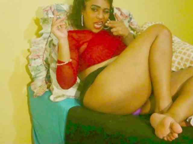1FiestyAlpha69 webcam
