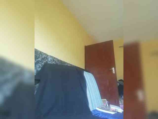 1FiestyAlpha69 webcam