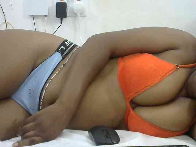 Hairysquiter webcam