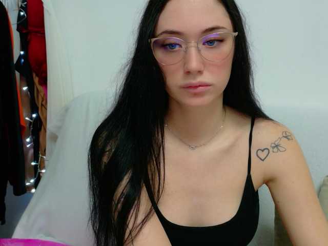 Ivanna-Rose's BongaCams show and profile