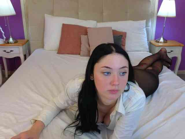Ivanna-Rose webcam