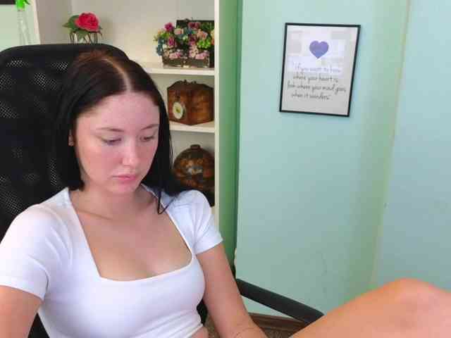 Ivanna-Rose webcam
