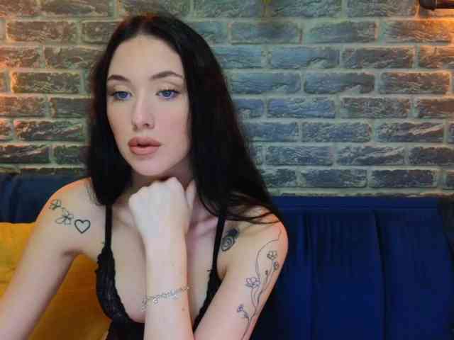 Ivanna-Rose webcam