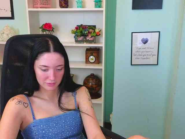 Ivanna-Rose webcam