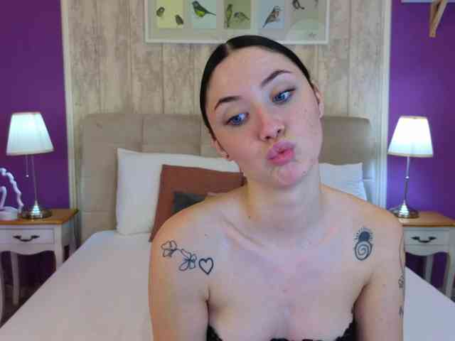 Ivanna-Rose webcam