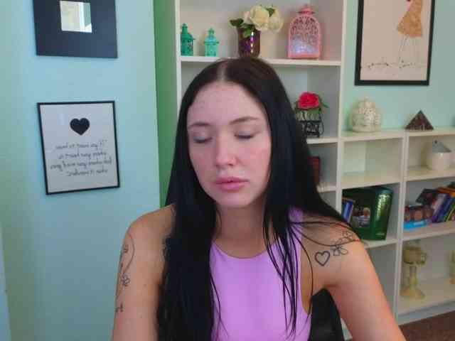 Ivanna-Rose webcam