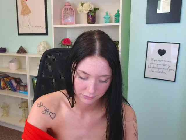 Ivanna-Rose webcam