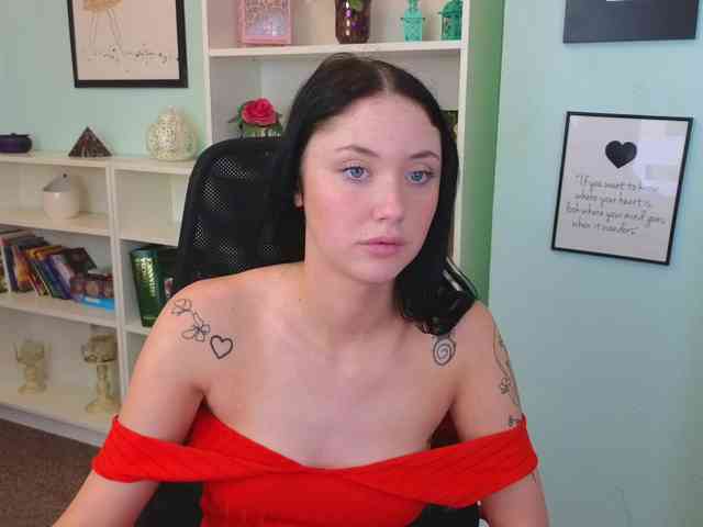 Ivanna-Rose webcam